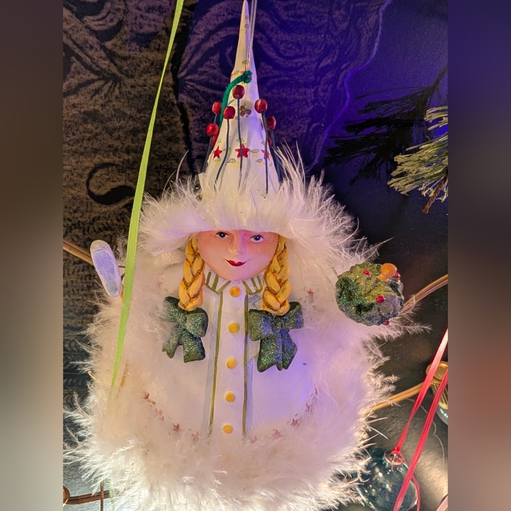 Dept 56 Krinkles xmas Ornament Elf Child nice approx 8"